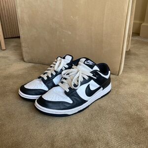 Nike Dunk “Panda” size M7/W8.5